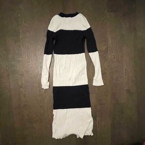 Ribbed Knit Long Sleeve Midaxi Sweater Dress